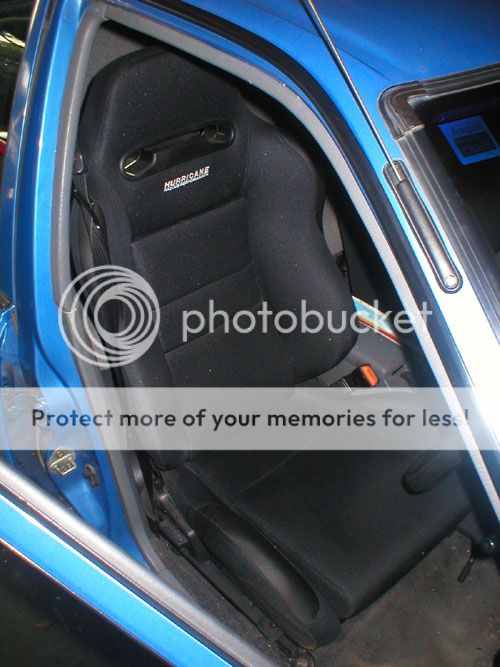 http://img64.photobucket.com/albums/v195/biggwilliestyle/seat.jpg